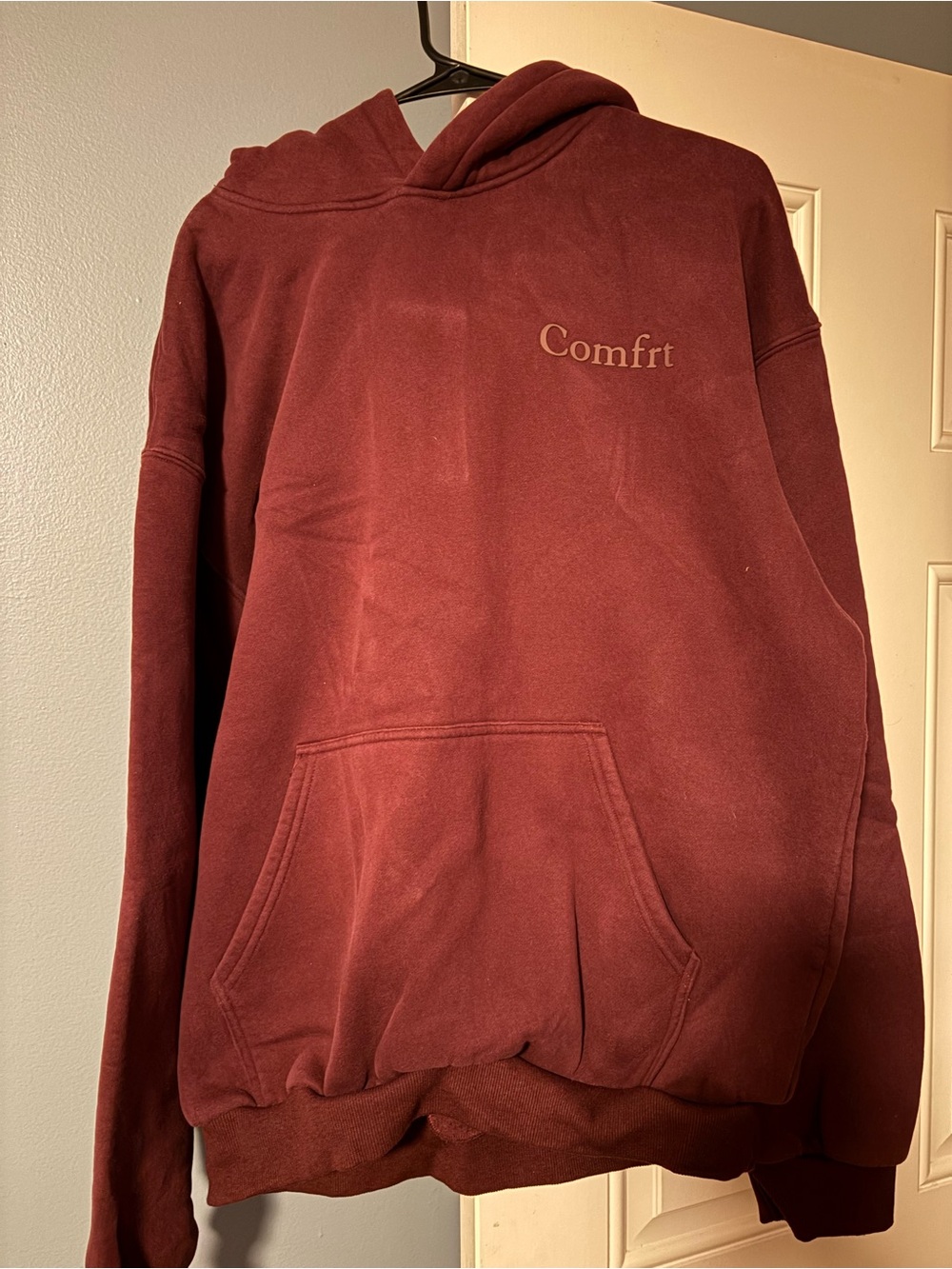 Comfrt Burgundy Hoodie Sweater